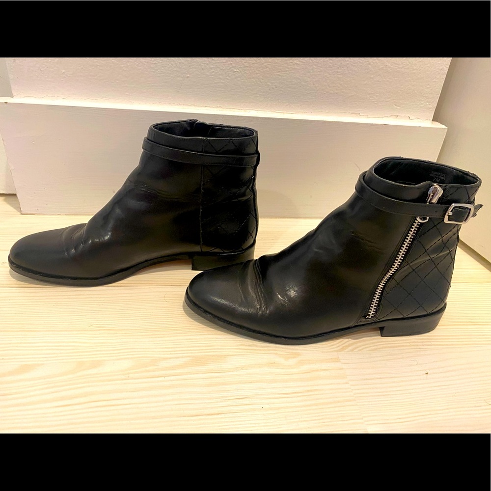 Beautiful Ann Taylor Booties. Perfect for you!!! Yes, You.